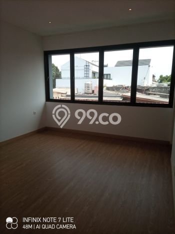 Jual Rumah Luas Elegan Dengan View Cantik di Kemang, Jakarta Selatan Jual Rumah Luas Elegan Dengan View Cantik di Kemang, Jakarta Selatan