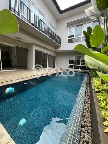 Rumah Kontrakan Jakarta Selatan LT 550m2 LB 6600m2 Area Pondok Indah Rumah Kontrakan Jakarta Selatan LT 550m2 LB 6600m2 Area Pondok Indah