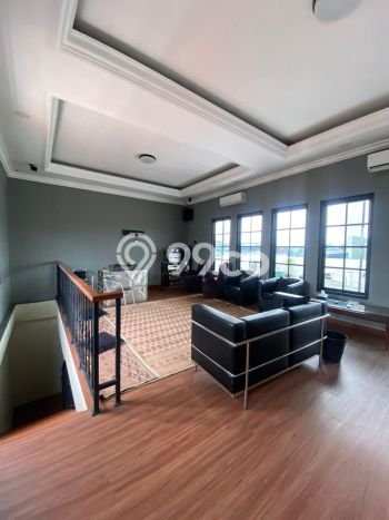 Rumah 4 KT 5 KM Dekat Rumah Sakit di Kebayoran Baru, Jakarta Selatan Rumah 4 KT 5 KM Dekat Rumah Sakit di Kebayoran Baru, Jakarta Selatan