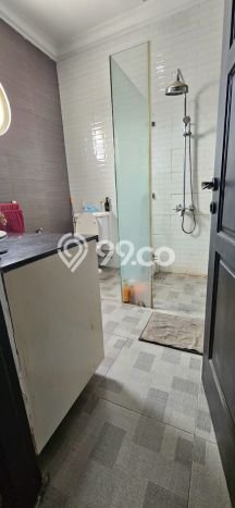 Rumah 4 KT 5 KM Dekat Rumah Sakit di Kebayoran Baru, Jakarta Selatan Rumah 4 KT 5 KM Dekat Rumah Sakit di Kebayoran Baru, Jakarta Selatan