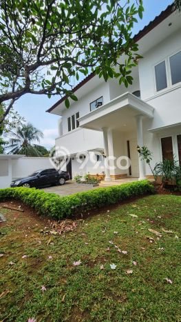 Jual Rumah Luas Megah Dengan View Cantik di Kemang, Jakarta Selatan Jual Rumah Luas Megah Dengan View Cantik di Kemang, Jakarta Selatan