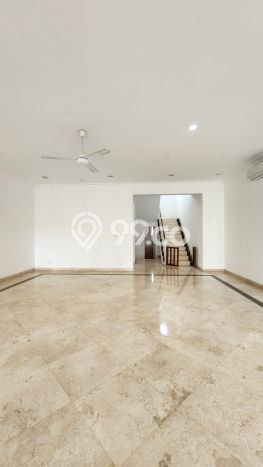 Jual Rumah Luas Megah Dengan View Cantik di Kemang, Jakarta Selatan Jual Rumah Luas Megah Dengan View Cantik di Kemang, Jakarta Selatan