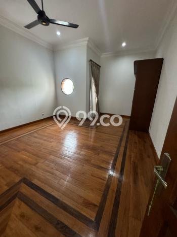 Disewakan Rumah Strategis LT 900m2 / LB 700m2 di Pondok Indah, Jakarta Selatan Disewakan Rumah Strategis LT 900m2 / LB 700m2 di Pondok Indah, Jakarta Selatan