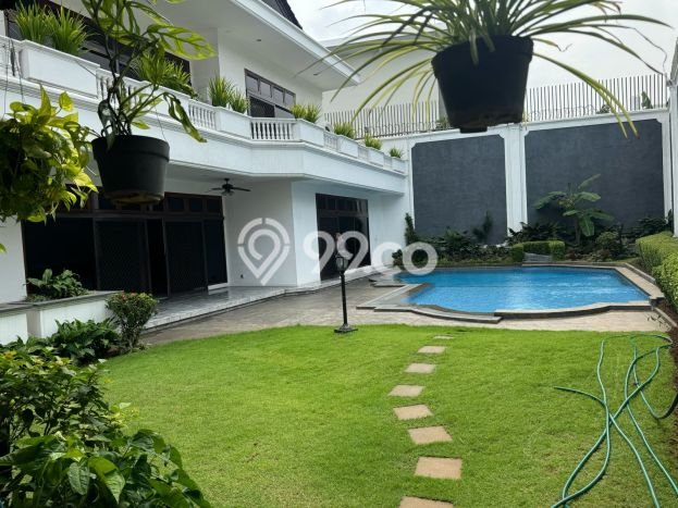 Jarang Ada! Rumah Sewa 5 Kamar Bagus Siap Huni Pondok Indah Jarang Ada! Rumah Sewa 5 Kamar Bagus Siap Huni Pondok Indah