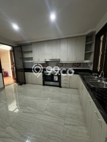 Hunian Ideal dengan LT 600m2 & LB 600m2 Disewakan di Pondok Indah Hunian Ideal dengan LT 600m2 & LB 600m2 Disewakan di Pondok Indah