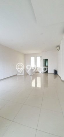LOKASI STRATEGIS! Ruko Kawasan Cibeber, Luas 440m2m², Akses Utama LOKASI STRATEGIS! Ruko Kawasan Cibeber, Luas 440m2m², Akses Utama