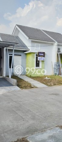 HOT DEAL! Jual Rumah Berkualitas di Ciracas, Serang, Luas Tanah 60m² Luas Bangunan 36m² HOT DEAL! Jual Rumah Berkualitas di Ciracas, Serang, Luas Tanah 60m² Luas Bangunan 36m²