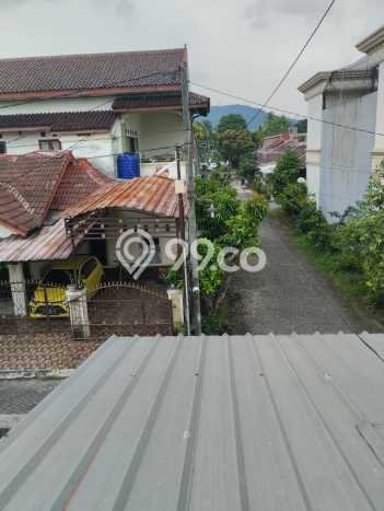 Dijual Rumah 3 Kamar Lokasi Ideal Nyaman dan Strategis di Waringinkurung Dijual Rumah 3 Kamar Lokasi Ideal Nyaman dan Strategis di Waringinkurung
