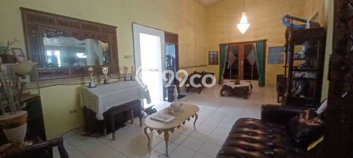 Rumah Modern Minimalis 5 KT Bisa Langsung Pindah di Jombang Rumah Modern Minimalis 5 KT Bisa Langsung Pindah di Jombang