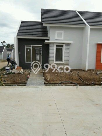 Rumah Nyaman 2 KT LB 36m2 Kondisi Bagus di Ciracas Rumah Nyaman 2 KT LB 36m2 Kondisi Bagus di Ciracas