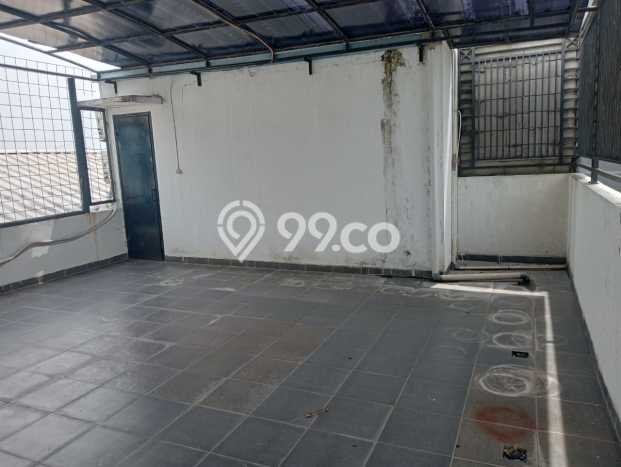 Area Ramai! Ruko Dijual di Cibeber untuk Bisnis Luas Bangunan 708m2 Area Ramai! Ruko Dijual di Cibeber untuk Bisnis Luas Bangunan 708m2
