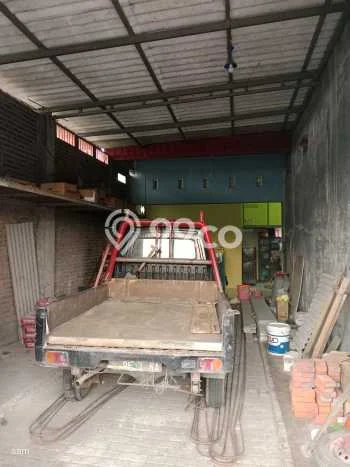 Unit Komersial disewakan di Wonoayu Sidoarjo dengan LT 250m2 / LB 200m2 Unit Komersial disewakan di Wonoayu Sidoarjo dengan LT 250m2 / LB 200m2