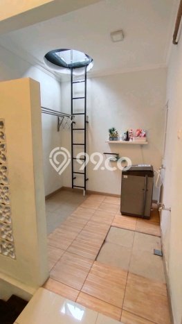 Dijual Cepat Rumah Favorit Siap Huni LB 130m2 di Taman, Sidoarjo Dijual Cepat Rumah Favorit Siap Huni LB 130m2 di Taman, Sidoarjo