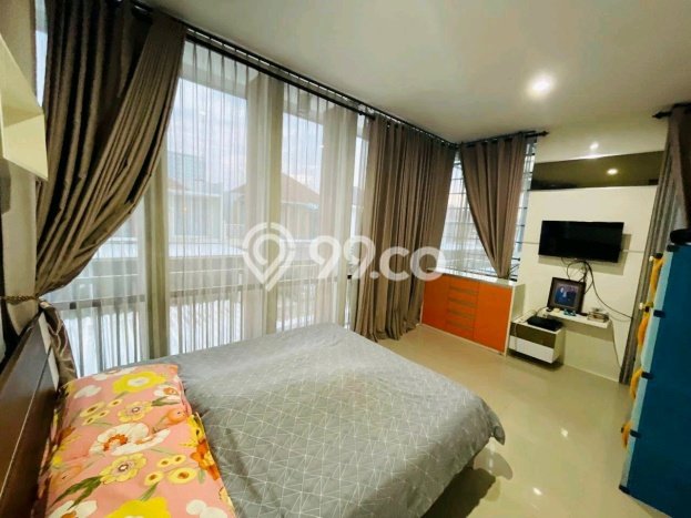 Siap Huni Rumah Mewah 4 Kamar di Sidoarjo Dekat ke Mana Saja Siap Huni Rumah Mewah 4 Kamar di Sidoarjo Dekat ke Mana Saja