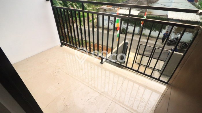 Rumah Idaman dengan Luas Tanah 105m² di Lingkungan Asri Cibinong, Bogor Rumah Idaman dengan Luas Tanah 105m² di Lingkungan Asri Cibinong, Bogor