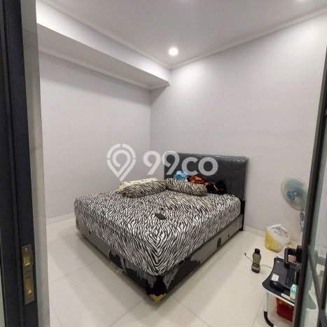 Ready to Use! Premium House LT 96m2 Desain Elegan di Semanan Ready to Use! Premium House LT 96m2 Desain Elegan di Semanan