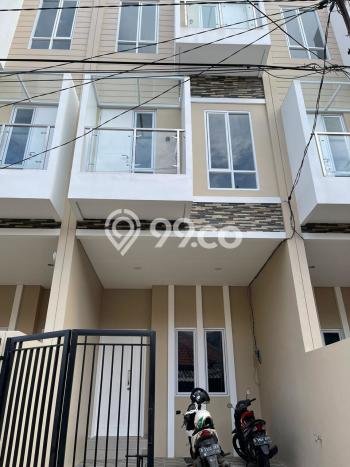 Dijual Rumah Elit Exclusive di Grogol Petamburan, Jakarta Barat Dijual Rumah Elit Exclusive di Grogol Petamburan, Jakarta Barat