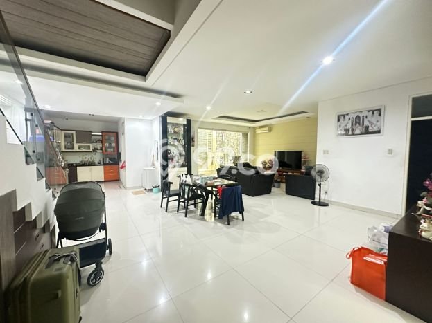 Rumah Eksklusif Dijual LT 180m2 di Kemayoran, Jakarta Pusat Rumah Eksklusif Dijual LT 180m2 di Kemayoran, Jakarta Pusat