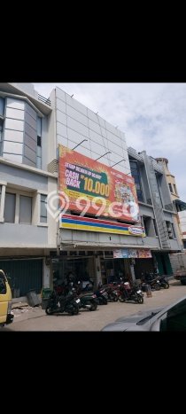 Ruko Dijual di Prime Area Jakarta Barat Luas 480m2 Ruko Dijual di Prime Area Jakarta Barat Luas 480m2
