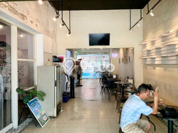 Komersial Strategis Kawasan Gubeng, Luas 250m², Pusat Bisnis Komersial Strategis Kawasan Gubeng, Luas 250m², Pusat Bisnis