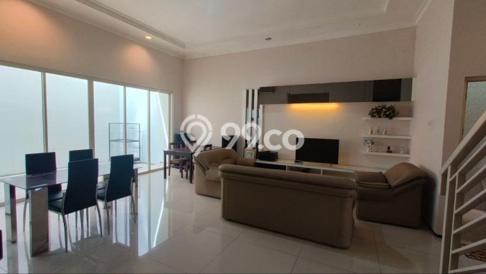 Hunian Mewah LB 300m2 Siap Huni Desain Elegan di Galaxy, Surabaya Hunian Mewah LB 300m2 Siap Huni Desain Elegan di Galaxy, Surabaya