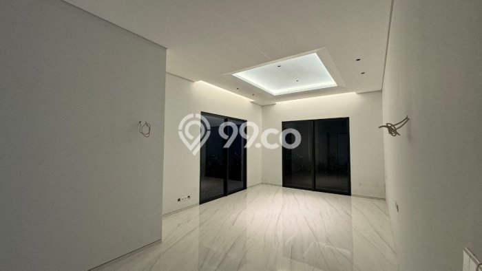 Dijual Rumah Luas Megah Dengan View Eksklusif di Citraland, Surabaya Dijual Rumah Luas Megah Dengan View Eksklusif di Citraland, Surabaya