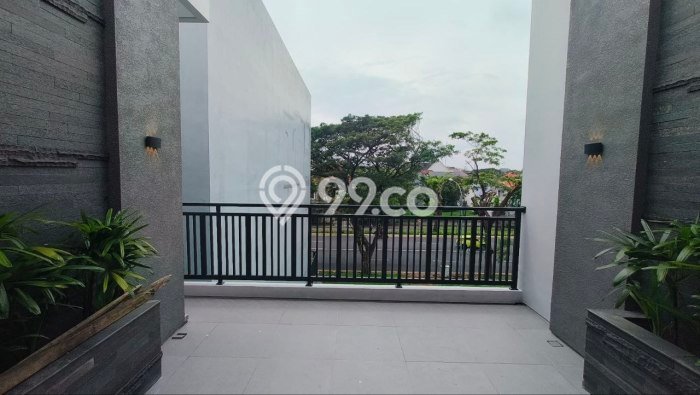 Dijual Rumah Luas Megah Dengan View Cantik di Citraland, Surabaya Dijual Rumah Luas Megah Dengan View Cantik di Citraland, Surabaya