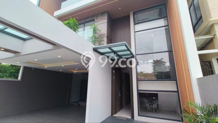 Dijual Rumah Luas Megah Dengan View Cantik di Citraland, Surabaya Dijual Rumah Luas Megah Dengan View Cantik di Citraland, Surabaya
