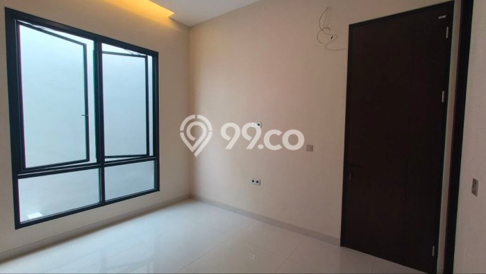 Dijual Hunian Rumah Terawat 3 KT di Manyar, Surabaya Dijual Hunian Rumah Terawat 3 KT di Manyar, Surabaya