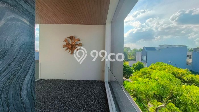 Dijual Rumah Luas Megah Dengan View Eksklusif di Citraland, Surabaya Dijual Rumah Luas Megah Dengan View Eksklusif di Citraland, Surabaya