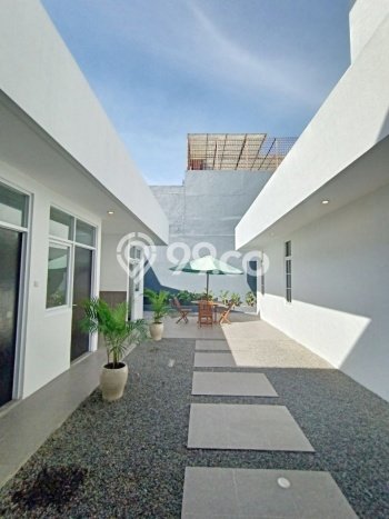 Rumah LT 360m² di Dharma Husada, Surabaya - Akses Mudah Rumah LT 360m² di Dharma Husada, Surabaya - Akses Mudah