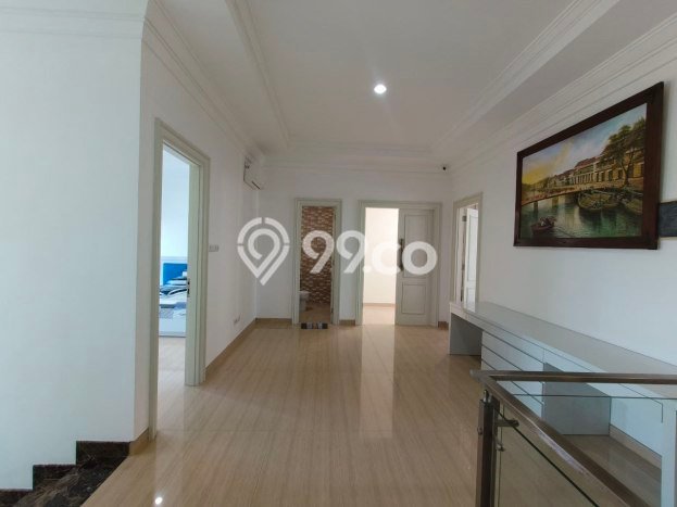 For Sale! Luxury House LT 360m2 Desain Modern di Galaxy For Sale! Luxury House LT 360m2 Desain Modern di Galaxy