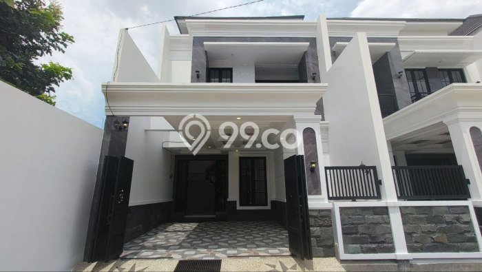 Jual Rumah Luas Megah Dengan View Cantik di Galaxy, Surabaya Jual Rumah Luas Megah Dengan View Cantik di Galaxy, Surabaya
