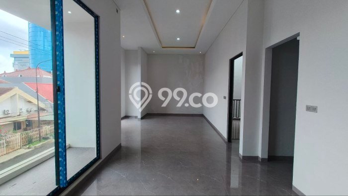 Rumah Elit Modern Tanpa Renovasi di Manyar Surabaya Rumah Elit Modern Tanpa Renovasi di Manyar Surabaya