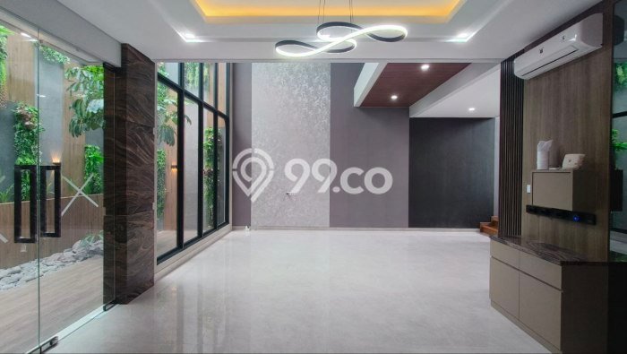 Dijual Rumah Luas Megah Dengan View Cantik di Citraland, Surabaya Dijual Rumah Luas Megah Dengan View Cantik di Citraland, Surabaya