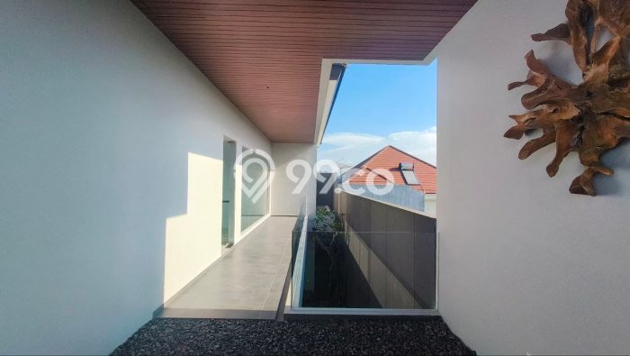 Dijual Rumah Luas Megah Dengan View Eksklusif di Citraland, Surabaya Dijual Rumah Luas Megah Dengan View Eksklusif di Citraland, Surabaya