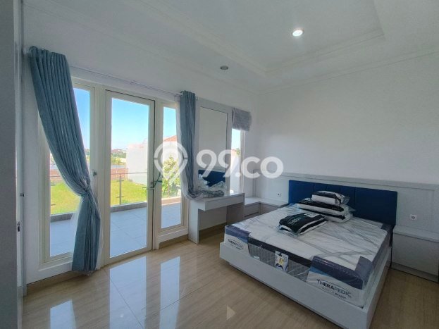 For Sale! Luxury House LT 360m2 Desain Modern di Galaxy For Sale! Luxury House LT 360m2 Desain Modern di Galaxy