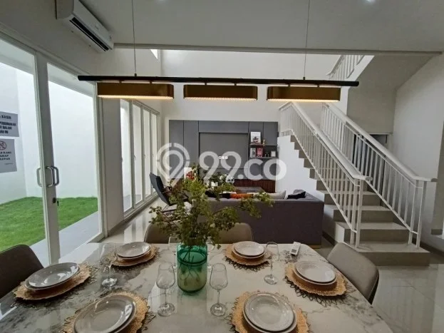 PROPERTI PILIHAN! Rumah area , LT 171m2m² LB 205m2m² PROPERTI PILIHAN! Rumah area , LT 171m2m² LB 205m2m²