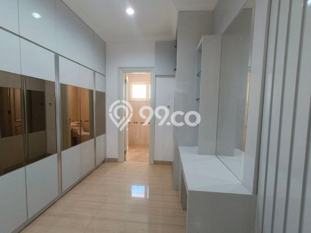 For Sale! Luxury House LT 360m2 Desain Modern di Galaxy For Sale! Luxury House LT 360m2 Desain Modern di Galaxy
