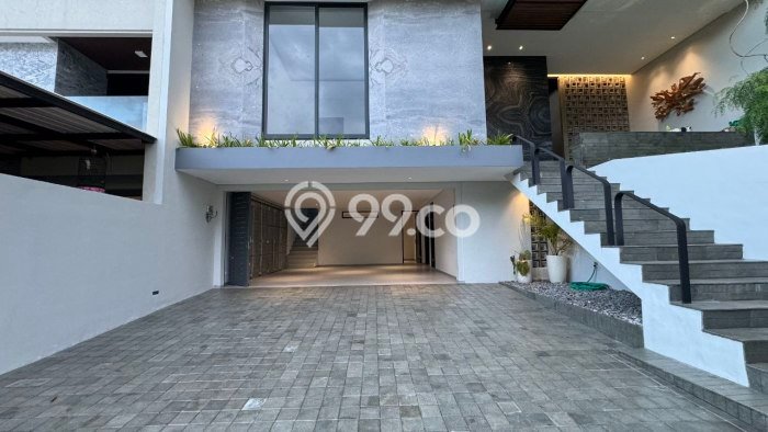Dijual Rumah Luas Megah Dengan View Eksklusif di Citraland, Surabaya Dijual Rumah Luas Megah Dengan View Eksklusif di Citraland, Surabaya