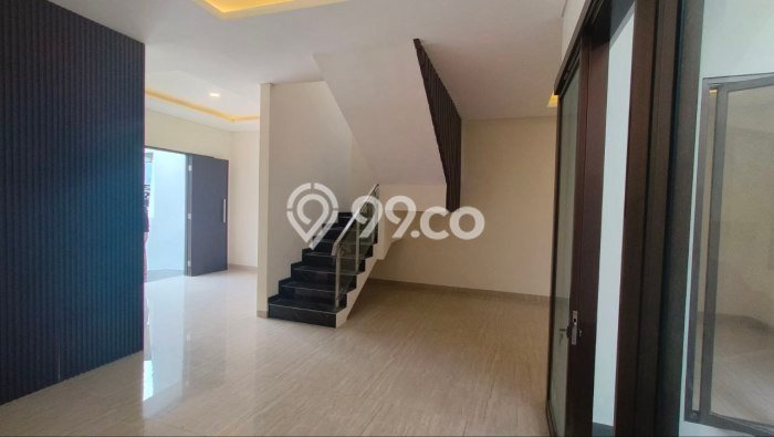For Sale! Premium House LT 150m2 Desain Elegan di Citraland For Sale! Premium House LT 150m2 Desain Elegan di Citraland