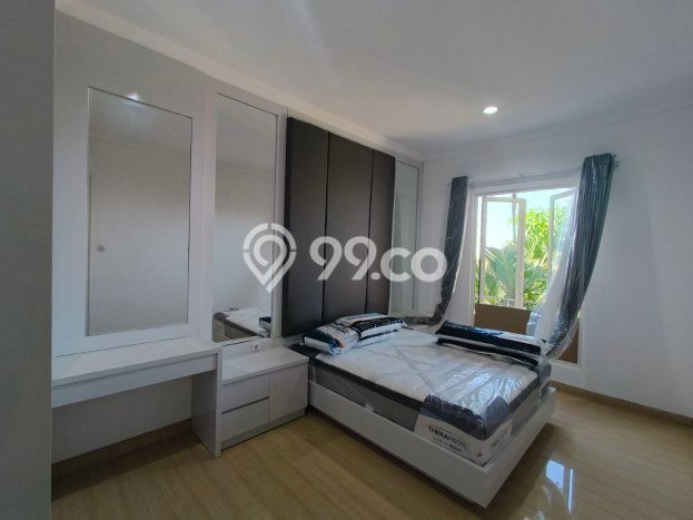 For Sale! Luxury House LT 360m2 Desain Modern di Galaxy For Sale! Luxury House LT 360m2 Desain Modern di Galaxy