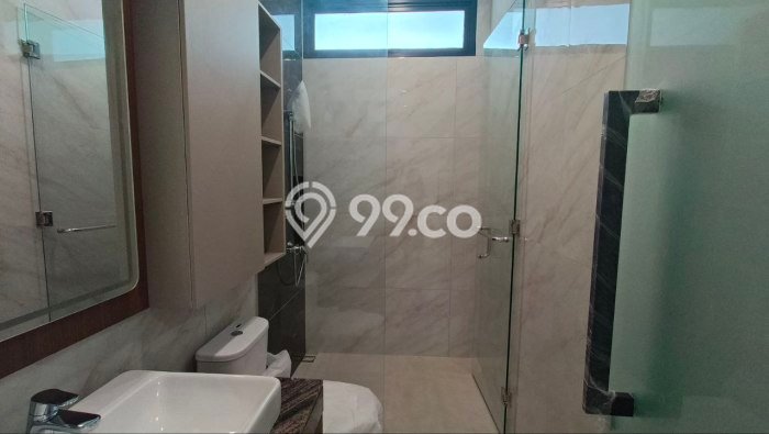 Dijual Rumah Luas Megah Dengan View Cantik di Citraland, Surabaya Dijual Rumah Luas Megah Dengan View Cantik di Citraland, Surabaya