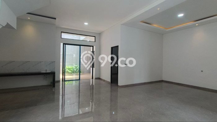Rumah Elit Modern Tanpa Renovasi di Manyar Surabaya Rumah Elit Modern Tanpa Renovasi di Manyar Surabaya