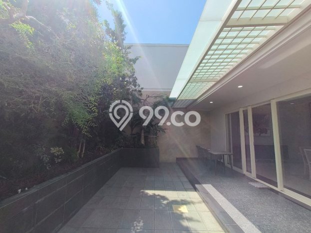 For Sale! Luxury House LT 360m2 Desain Modern di Galaxy For Sale! Luxury House LT 360m2 Desain Modern di Galaxy