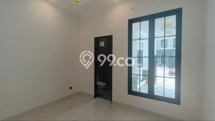 Jual Rumah Luas Megah Dengan View Cantik di Galaxy, Surabaya Jual Rumah Luas Megah Dengan View Cantik di Galaxy, Surabaya