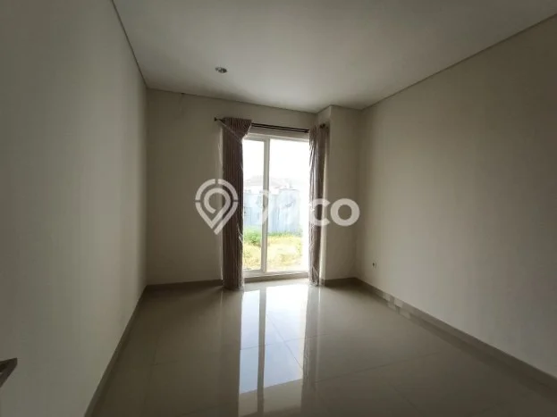 PROPERTI PILIHAN! Rumah area , LT 171m2m² LB 205m2m² PROPERTI PILIHAN! Rumah area , LT 171m2m² LB 205m2m²