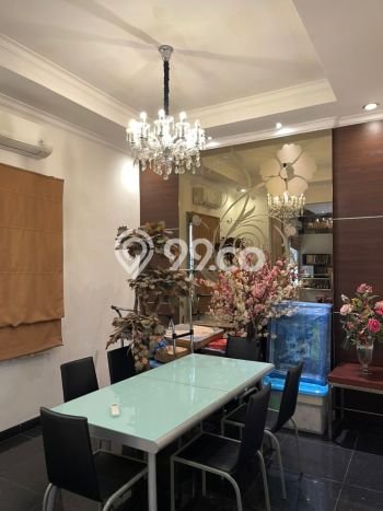 Ready to Use! Premium House LT 230m2 Desain Elegan di Pantai Indah Kapuk Ready to Use! Premium House LT 230m2 Desain Elegan di Pantai Indah Kapuk