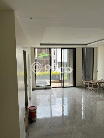 Hunian Mewah LB 460m2 Siap Huni Desain Elegan di Permata Buana, Jakarta Barat Hunian Mewah LB 460m2 Siap Huni Desain Elegan di Permata Buana, Jakarta Barat