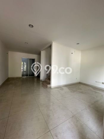 Rumah Elit Modern Tanpa Renovasi di Pantai Indah Kapuk Jakarta Utara Rumah Elit Modern Tanpa Renovasi di Pantai Indah Kapuk Jakarta Utara